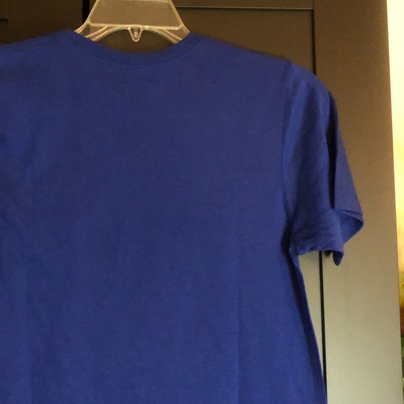 🍸 NWOT! Skyy Vodka signature blue sustainable t-shirt size small - Picture 11 of 13